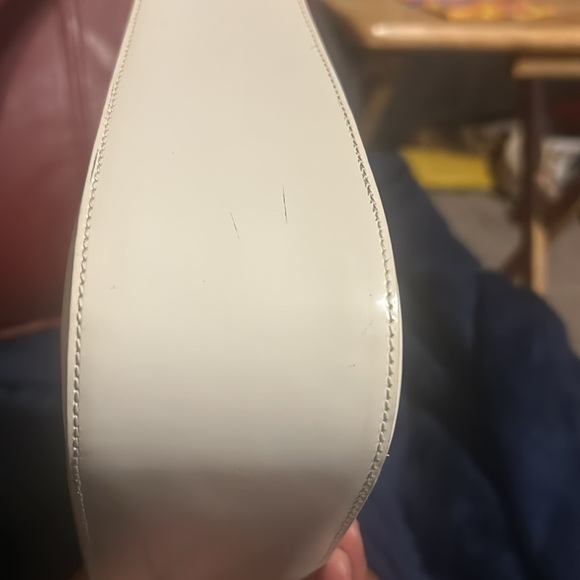 Lancel - White Glossed Leather Structured Handbag - Picture 6 of 9